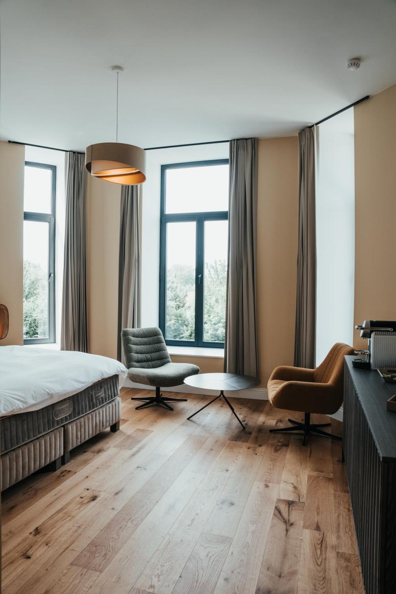 Hotel Casino Elite Quievrain Экстерьер фото