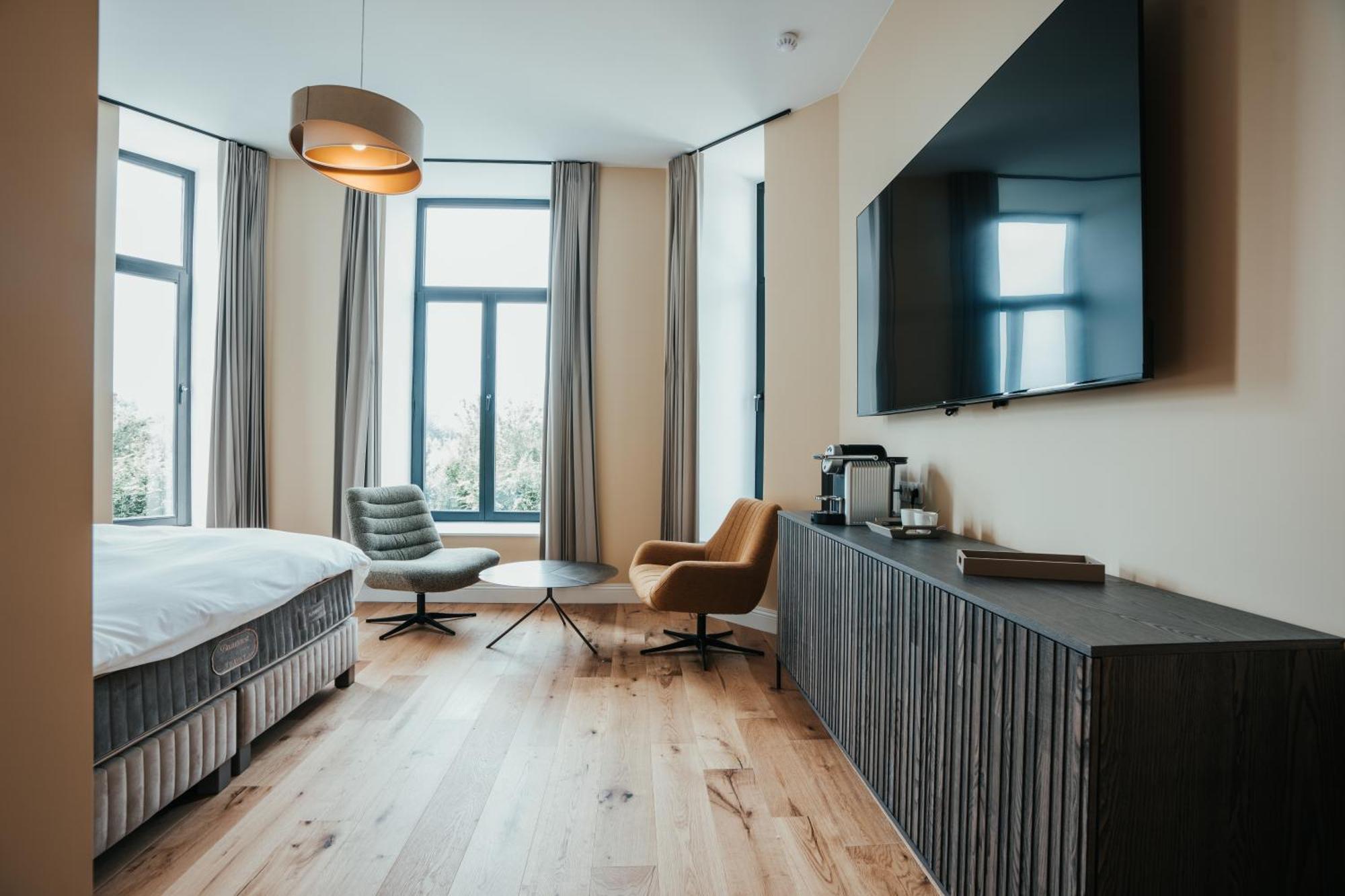 Hotel Casino Elite Quievrain Экстерьер фото